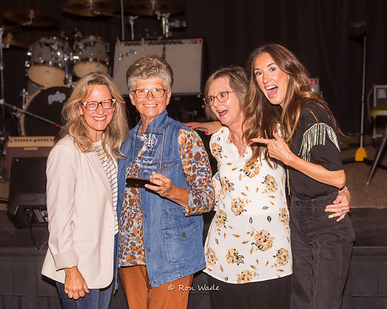 Joanie Johnson, Sue Hall, Heidi Turner, Hannah Hall-0767-2