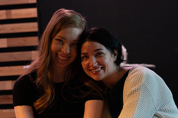 Kelly and Sara-99963