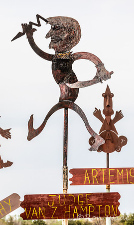 yard art, M T Ligget, Kansas-9027