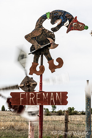 yard art, M T Ligget, Kansas-9020