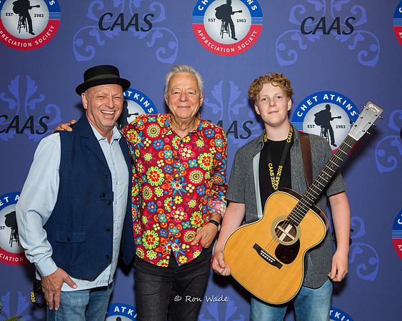 Tony Wayne Hooper, Tommy Emmanuel CGP, John Clayton White-2459-2