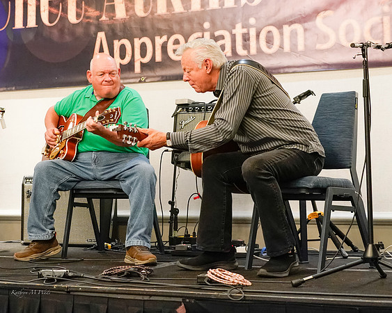 Eddie Pennington, Paul Moseley, and Tommy Emmanuel-97315