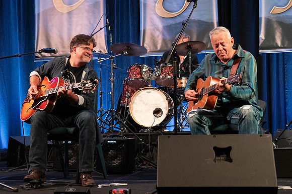 Pat Bergeson and Tommy Emmanuel-0006