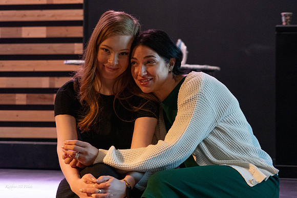Kelly and Sara- 99959
