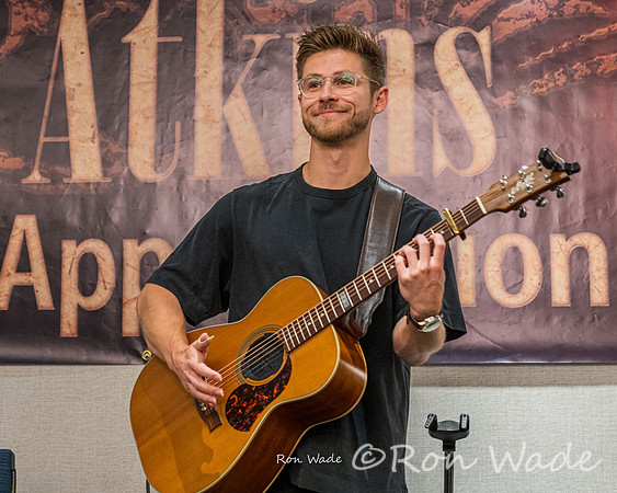 Collin Hill-6644-3