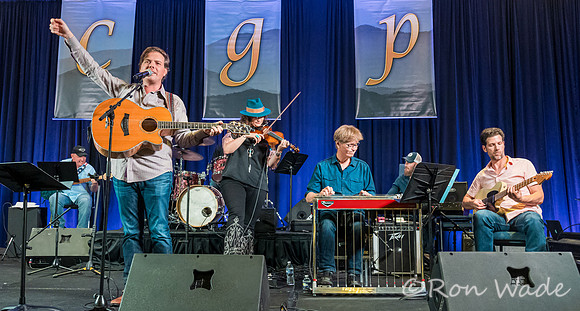 Mark Johnson, Ben Hall, Brent Rader drums, Jenee Fleenor, Dusty Parker guitar-7183