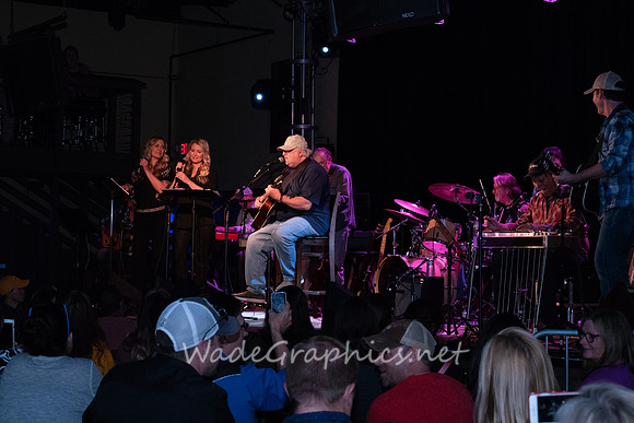 G-men MERF Concert, Pat Alger-6063