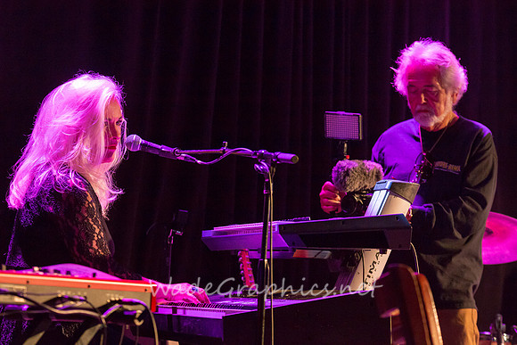 Benita Hill, Thom Bresh-7954