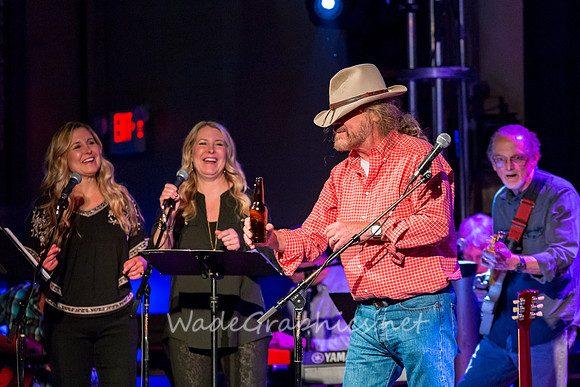 Earl Bud Lee, Melinda and Rebecca Norris, Chris Leuzinger-8333