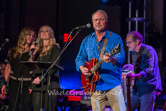 Kent Blazy, Chris Leuzinger, Melinda and Rebecca-8198