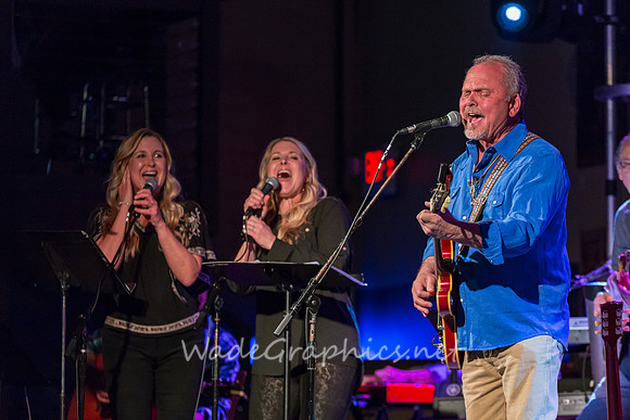 Kent Blazy, Chris Leuzinger, Melinda and Rebecca-8229