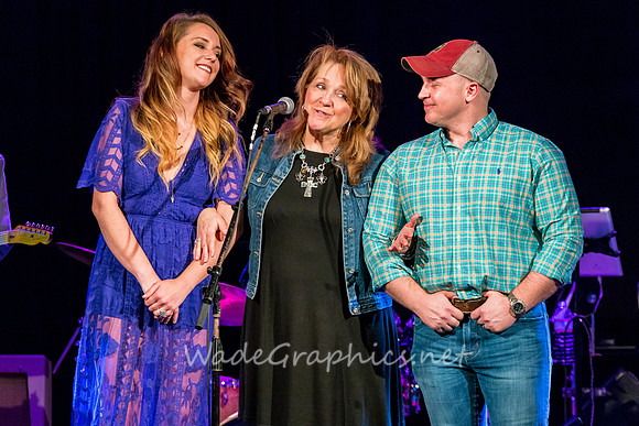 Mike Chapman's family-8291