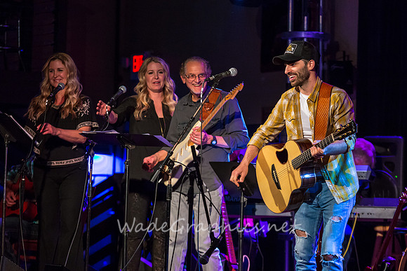 MItch Rossell, Norris Twins, Melinda and Rebecca, Chris Leuzinger-8079