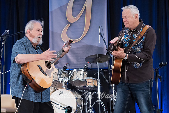Scott Taylor and Tommy Emmanuel-736389