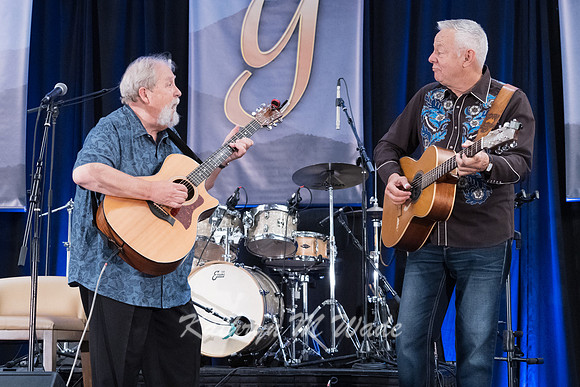Scott Taylor and Tommy Emmanuel-736421