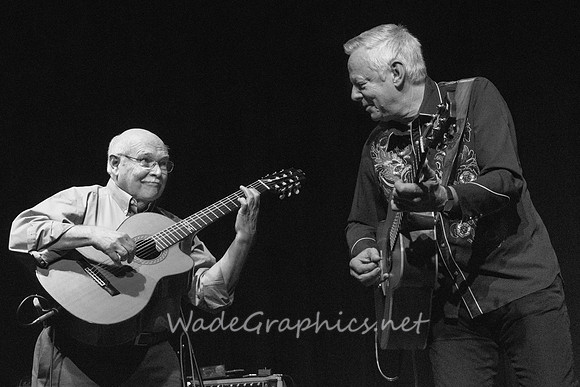 Tommy Emmanuel and John Knowles-9346