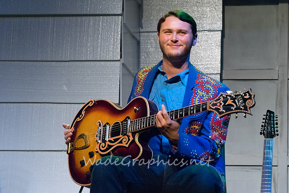 Tanner Duckworth, Grand Champion 2017-5516-Edit