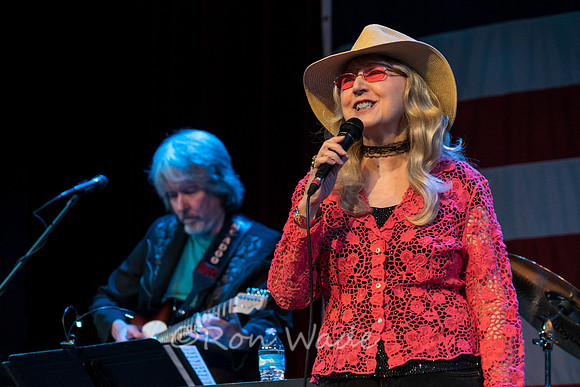 Jeannie Kendall, Mike McAdoo,-1142