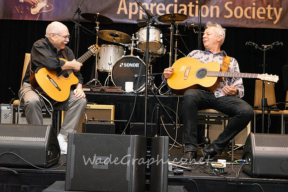 John Knowles and Tommy Emmanuel, aka, Yoda and The Tazmanian Devil-6616