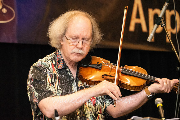 Saturday Morning Swing With Pat Corn, Richard Kiser, Guy van Duser, Mark Pritcher, Greg Huckleberry, Charlie Chadwick, Mike Sweeney, Barry Springer and special guest, Logan Ashley-7010