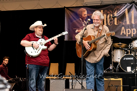 Thom Bresh and Johnny Hiland-7167