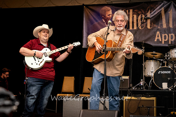 Thom Bresh and Johnny Hiland-7173