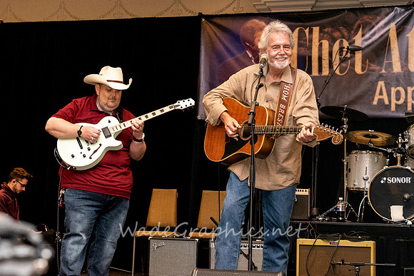 Thom Bresh and Johnny Hiland-7177