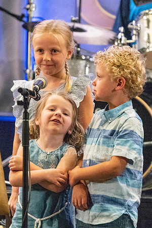 Meagan Taylor's Family Trio-3156