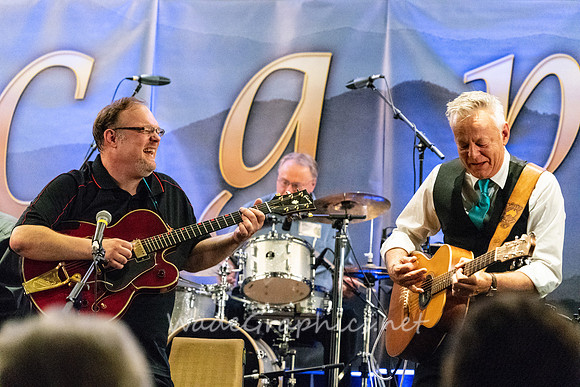 Tribute to Chet Atkins withthe whole gang of usual suspects-3310