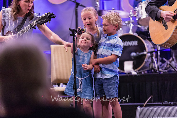 Meagan Taylor & kids-4779