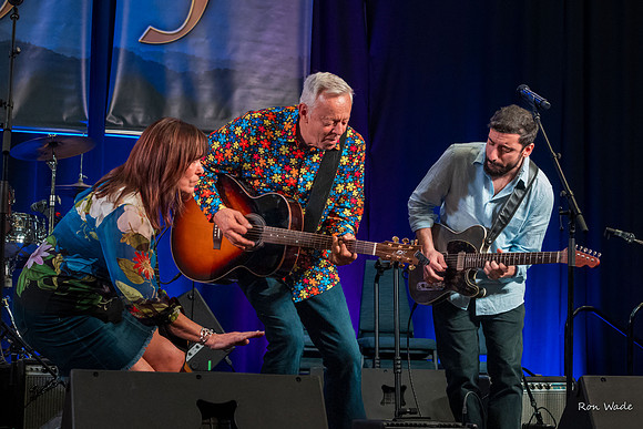 Suzy Bogguss, Tommy Emmanuel CGP, Max Abbatino-2821