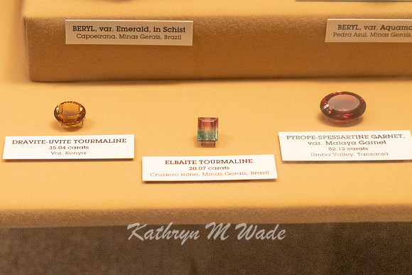 KMW06229