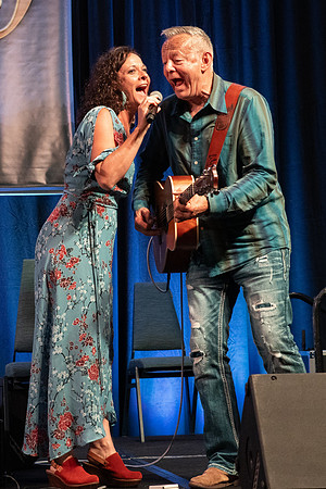 Annie Sellick and Tommy Emmanuel-9984