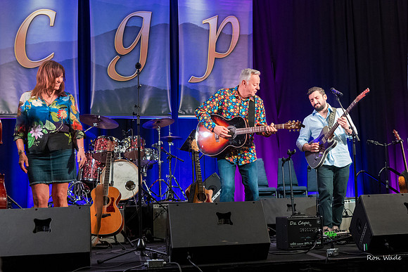Suzy Bogguss, Tommy Emmanuel CGP, Max Abbatino-9719