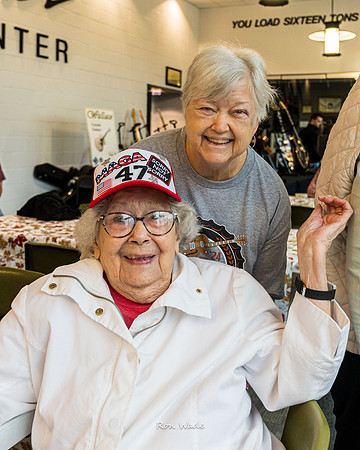 Marilyn Kirtley, Cheryl Robinson-7671-2