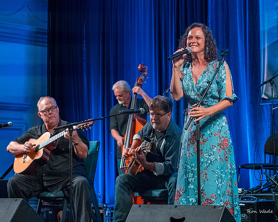 Annie Sellick, Pete Abbott, Tommy Emmanuel CGP-4439-2