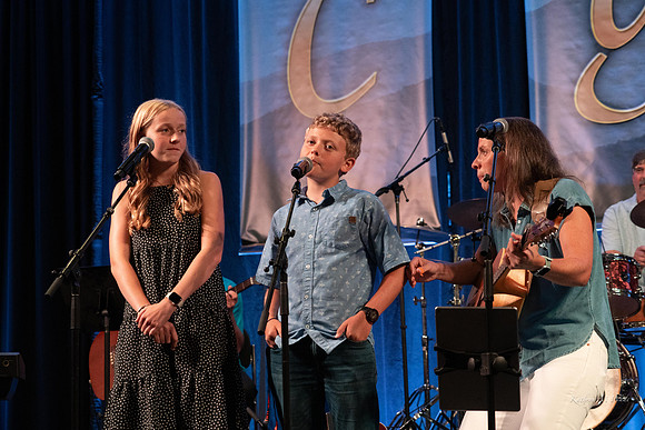 Megan Taylor Anderson, Jason Coleman, and kiddos, CAAS 2024-9440