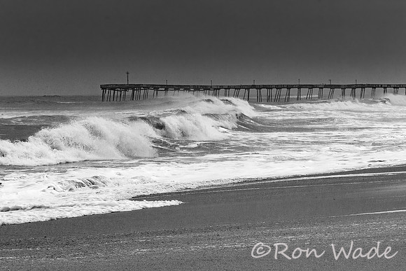 wild waves Kitty Hawk storm-12511