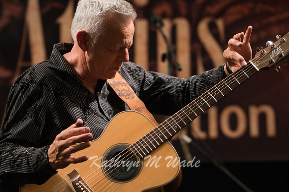 Tommy Emmanuel-6741-Edit