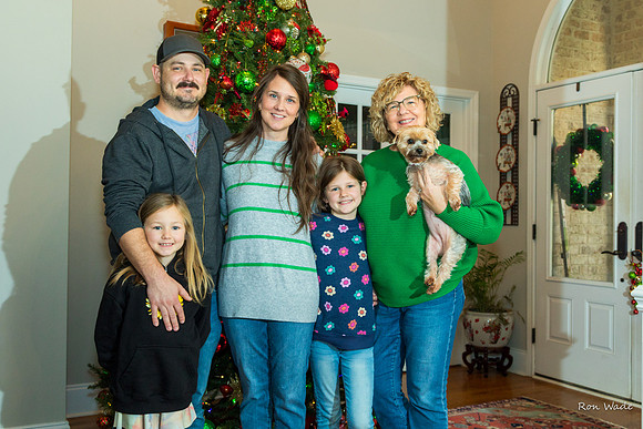 Kathy Eve, Molly, Avery James Walker, Carson Wade Walker, Michael, Loran Diana-7252-2