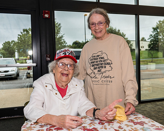 Marilyn Kirtley, Shari Forsyth-7665-2